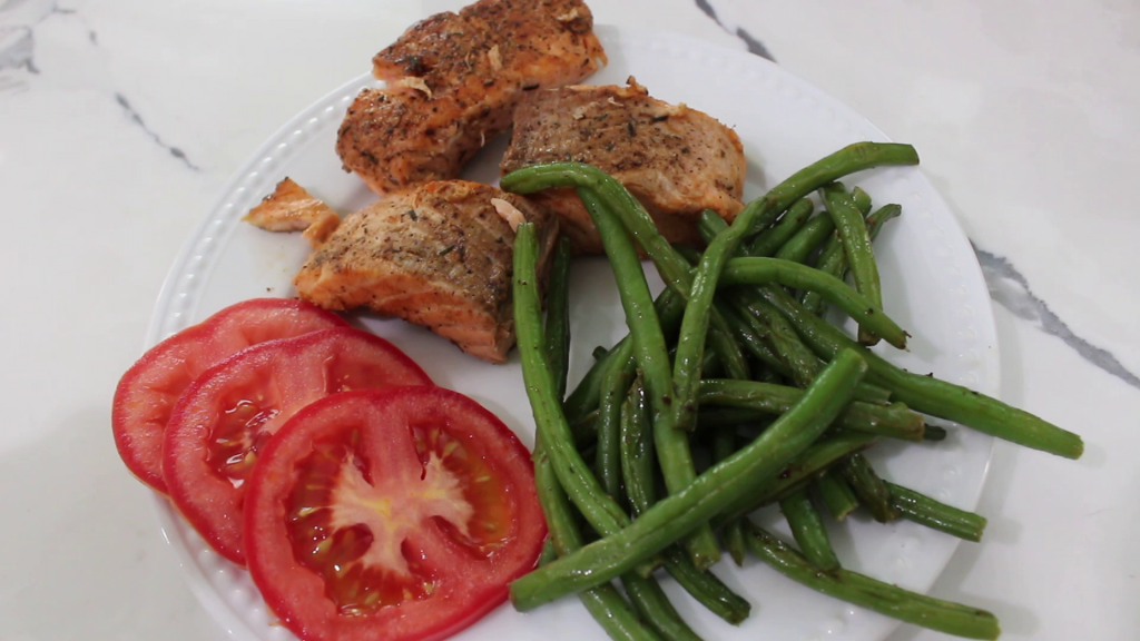 Grilled Salmon with Sauteed Green Beans
